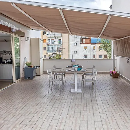 Verzus 3* بومبيي