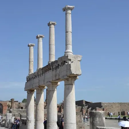 فندق مبيت وإفطار Verzus 3*