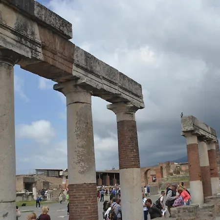 Verzus Pompeya