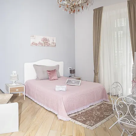 Verzus Bed and breakfast 3*